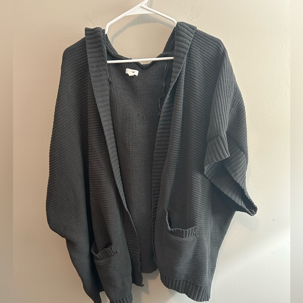 Aerie hooded short sleeve cape